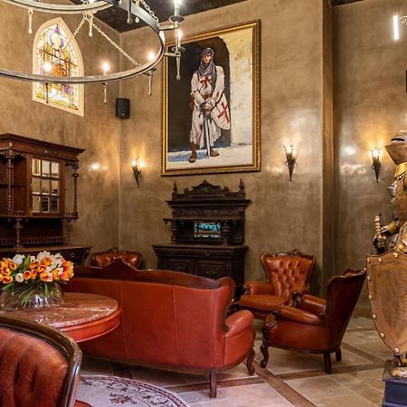 Alchemist Residence Von Goldenburg Belashtitsa Luaran gambar