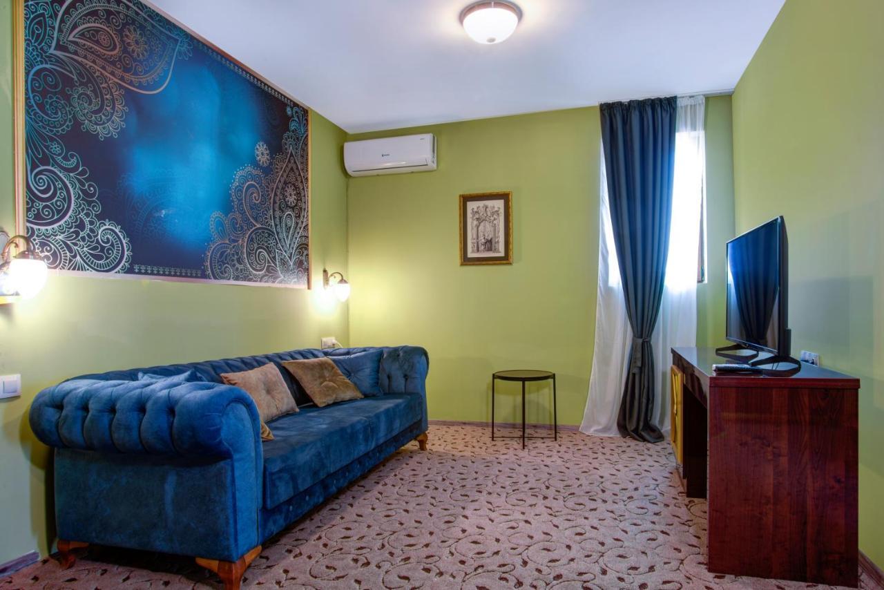 Alchemist Residence Von Goldenburg Belashtitsa Luaran gambar